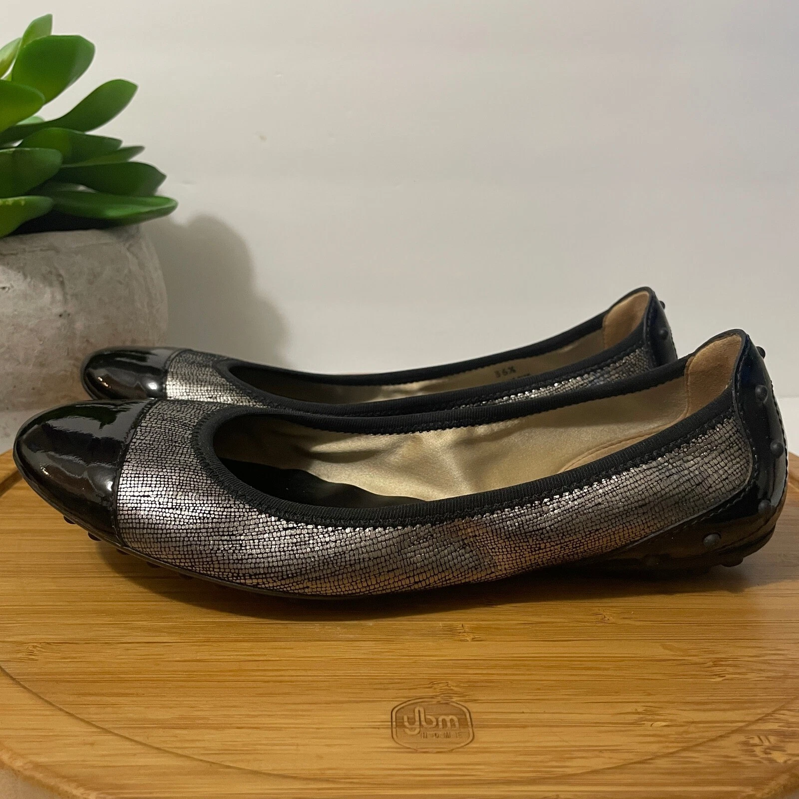 TOD’S Mocassino Tod's in pelle con punta a cappuccio e argento metallizzato nero taglia 6 5