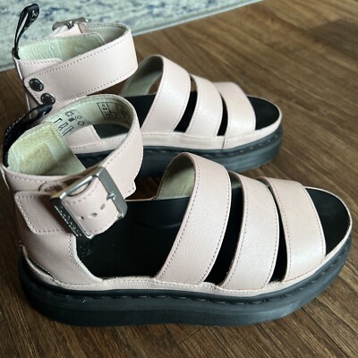 Black Dr. Martin's sandals Clarissa II size 8 Ladies!!! very Black Dr. Martin's sandals Clarissa II size 8 Ladies!!! very