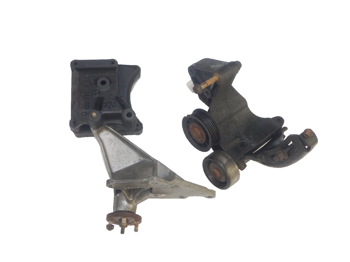 96-01 Jeep Cherokee XJ OEM 4.0L RHD Power Steering Bracket