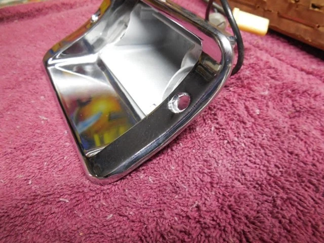 Nuevo de Lote Antiguo 1961 Pontiac Catalina Bonneville Star Chief Safari Luz de Respaldo Carcasa Foto 2 de 4