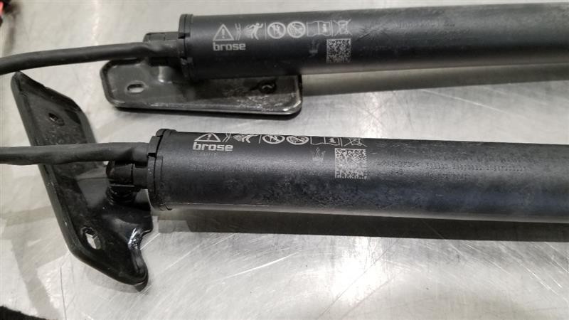 2023 MASERATI GRECALE TROFEO REAR HATCH DECKLID POWER LIFTGATE SHOCK STRUT SET