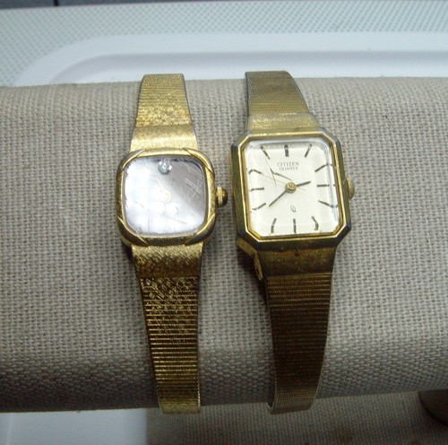 Two (2) Citizen 1000/2030 Quartz Tank Ladies Watches
