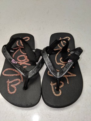 black toddler flip flops