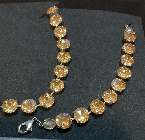 Swarovski Sabika Sunny Gold Manhattan Choker & Bracelet Gift Set Classics New - Picture 8 of 8