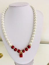 Bridal Ivry Glass Pearl Rectangle Red Crystal Glass Pendant Necklace, Clasp
