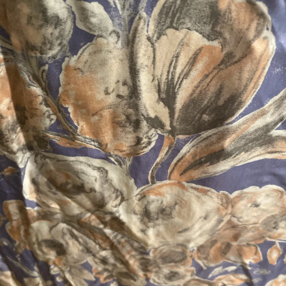 Vestido largo alineado Laura Ashley años 90 polvoriento lavanda Ditsy estampado floral rayón Foto 4 de 4