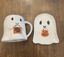 Cracker Barrel Ceramic Halloween Ghost 7in Plate & 16oz Mug Set AA02B44030