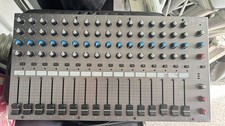 Formula Sound Que-18 Professional Foldback Mixer System