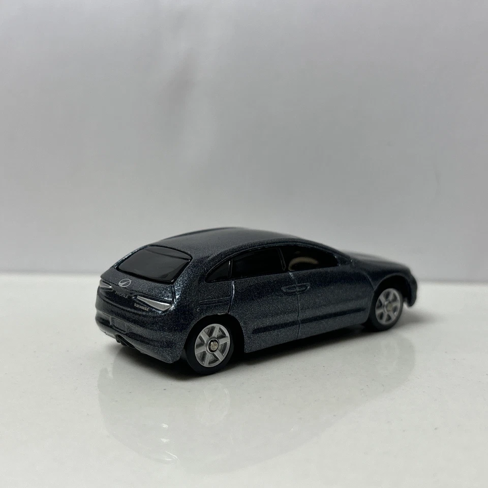2000 00 Olds Oldsmobile Profile 收藏品 1/64 比例压铸立体模型 — 第 2/4 张图片