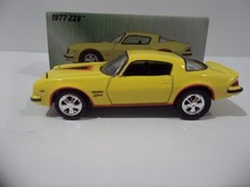 Johnny Lightning 1977 Chevy Camaro With Tin Case Very Nice Johnny Lightning 1977 Chevy Camaro With Tin Case Very Nice