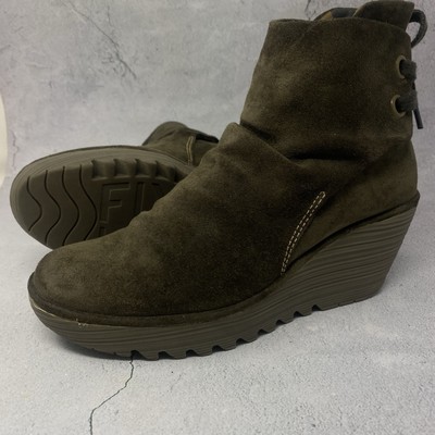 Fly London Yama Ankle Boots Womens Sz 39 US  8 - 8.5 M Brown Suede Lace Up Wedge