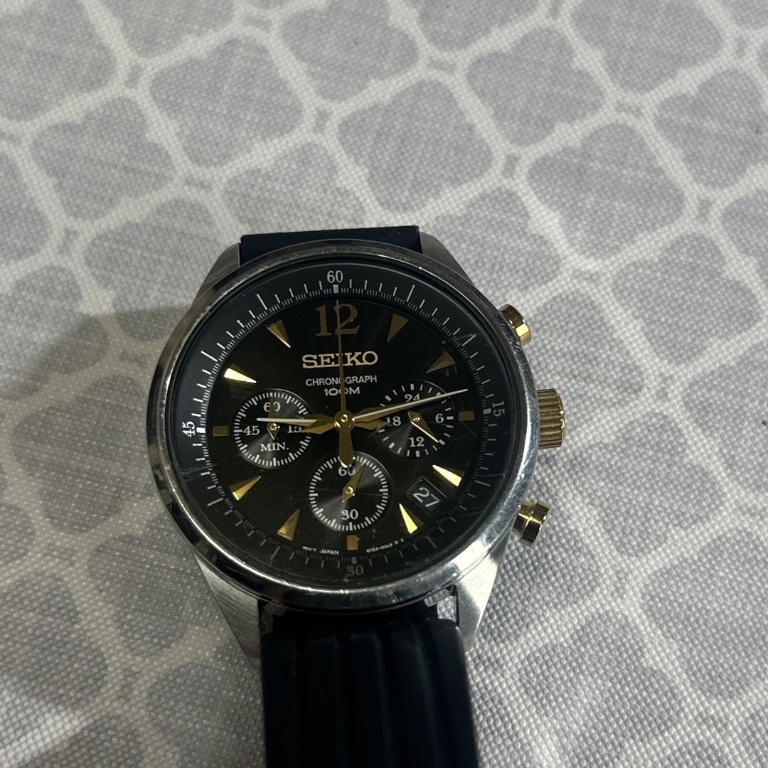 Seiko 6T63-00F0 Analog Quartz Men Chronograph 100M With A Discount