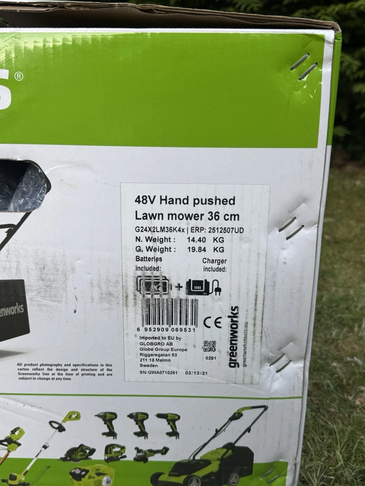 Greenworks 48V Lawn Mower 36cm With 2x 4Ah 24V Batteries & Charger - New 2