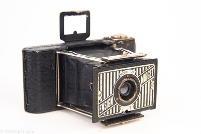 Houghton Ensign Midget Model 22 E-10 Film 3½x4½cm Exposure Folding Camera V23