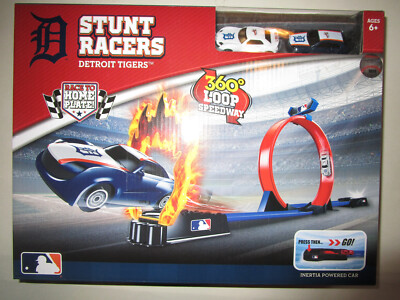 MLB Detroit Tigers Stunt Car Racers Track Set Toy 360 Loop Speedway