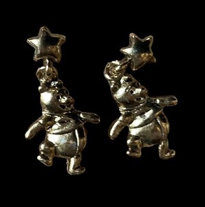 Disney Winnie the Pooh dangle Earrings