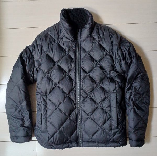 Unisex Taion R102ZCI Reversible High Neck Zip-Down Jacket in Black
