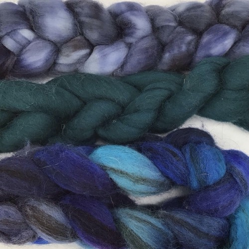 3 Skeins Roving Wool: Spinner's Candy "Blueberry" + 2 Unlabeled - Picture 6 of 6