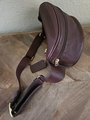 バッグ vintage coach old waist pouch brown VTG 1995 Coach 0515 Brown Leather Canteen Waist Pouch 24-34