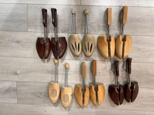 Lot of 6 Men's Wood Shoe Trees. One may not be Wood. Expandable.