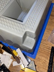 LEGO Pirates 6276: Eldorado Fortress Complete w/ Manual Mini Figures No box