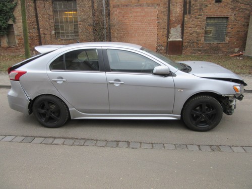 MITSUBISHI LANCER VIII SPORTBACK 1.8 Aktivkohlefilter Aktivkohlebehälter (161) - Bild 5 von 5