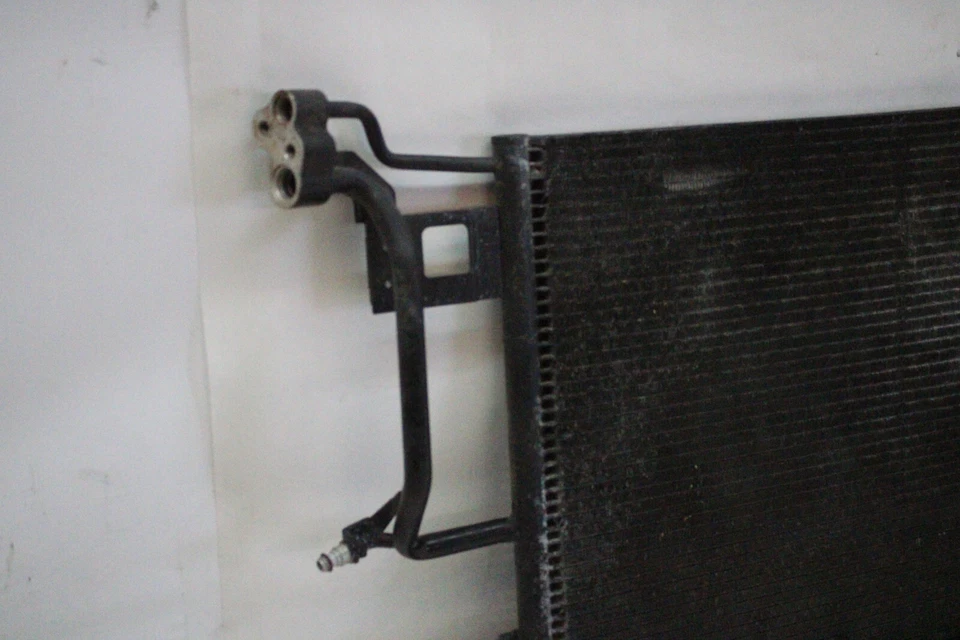 2003 AUDI A6 AC CONDENSER AIR CONDITION RADIATOR 4B0 260 401S 01 02 03 04 05 - Image 3 of 4