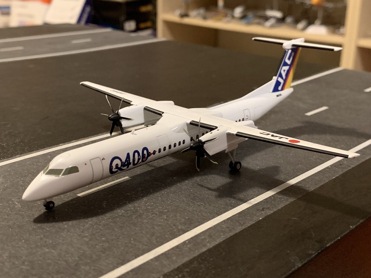 Hogan 1:200 Japan Air Commuter JAC Dash 8 Q400 JA841C JAL