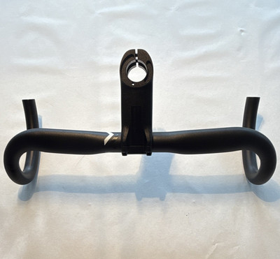 Newmen Rennradlenker Dropbar mit integriertem Vorbau, Schwarz