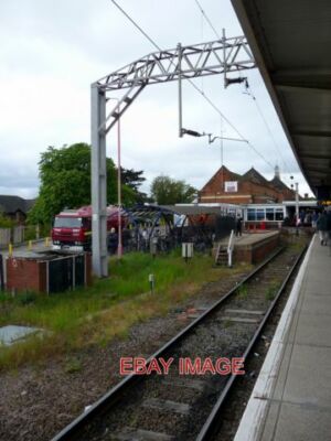 FOTOAUFNAHME AUF WASSER COLCHESTER BAHNHOF ESSEX AUSFLUG DAMPFZUG OLIVER CRO