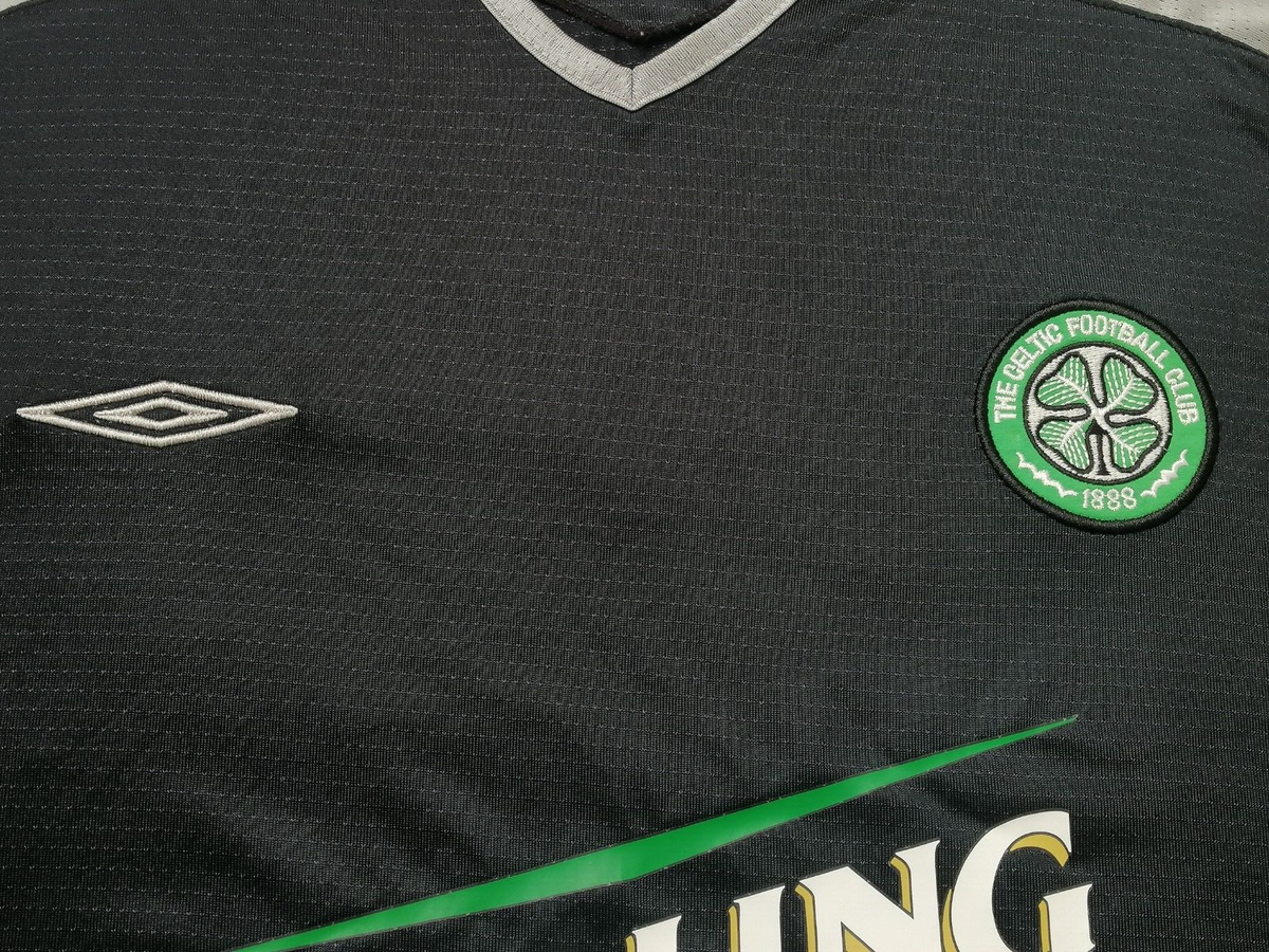 ウェア Y2K vintage 04-05 The Celtic FC UMBRO XL Celtic 2004 - 2005 football training shirt jersey Umbro size