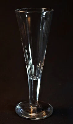 flute champagne cristal Baccarat St Louis Daum à pied lourd XIX ième STA22FLU001 - Photo 1/4