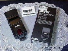 SunPak DigiFlash 3000 Electronic Flash Unit for Nikon DSLR NEW Retails 89.99