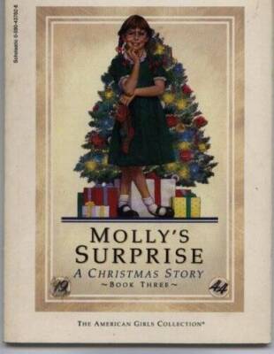 Mollys Surprise: A Christmas Story - Paperback By Valerie Tripp - GOOD