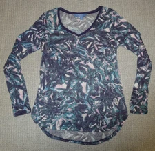 Simply Vera Vera Wang blue/pink/white print long-sleeved shirt Sz PM