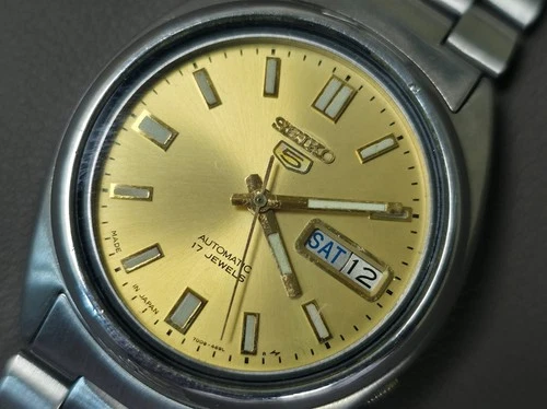 Vintage Seiko 5 Gold Dial Automatic 7009-3041 Men's Watch 36mm