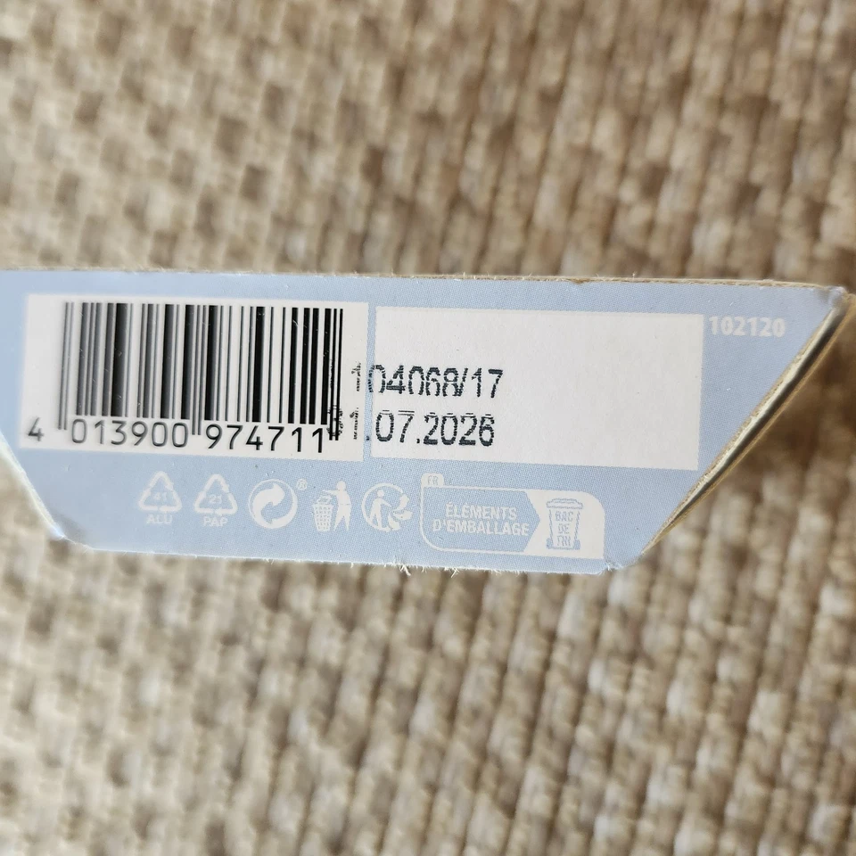 Riegelein Mini Sólido Chocolate con Leche Santas 4.4oz (4 Cajas) Comercio Justo Alemán Foto 3 de 4