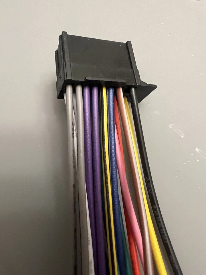 Arnés de cables Pioneer 2 DIN para enchufe DMH-1770NEX de 16 pines Foto 3 de 4