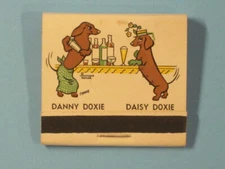 Personality Pups Dachshund 2" Matchbook - Danny & Daisy Doxie - Full