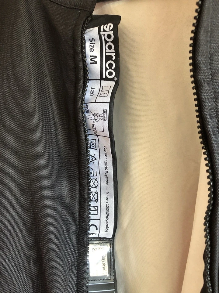 SPARCO THUNDER KART RACING SUIT IN BLACK FLURO ORANGE SIZE MEDIUM WITH CARRY BAG - Image 3 of 4