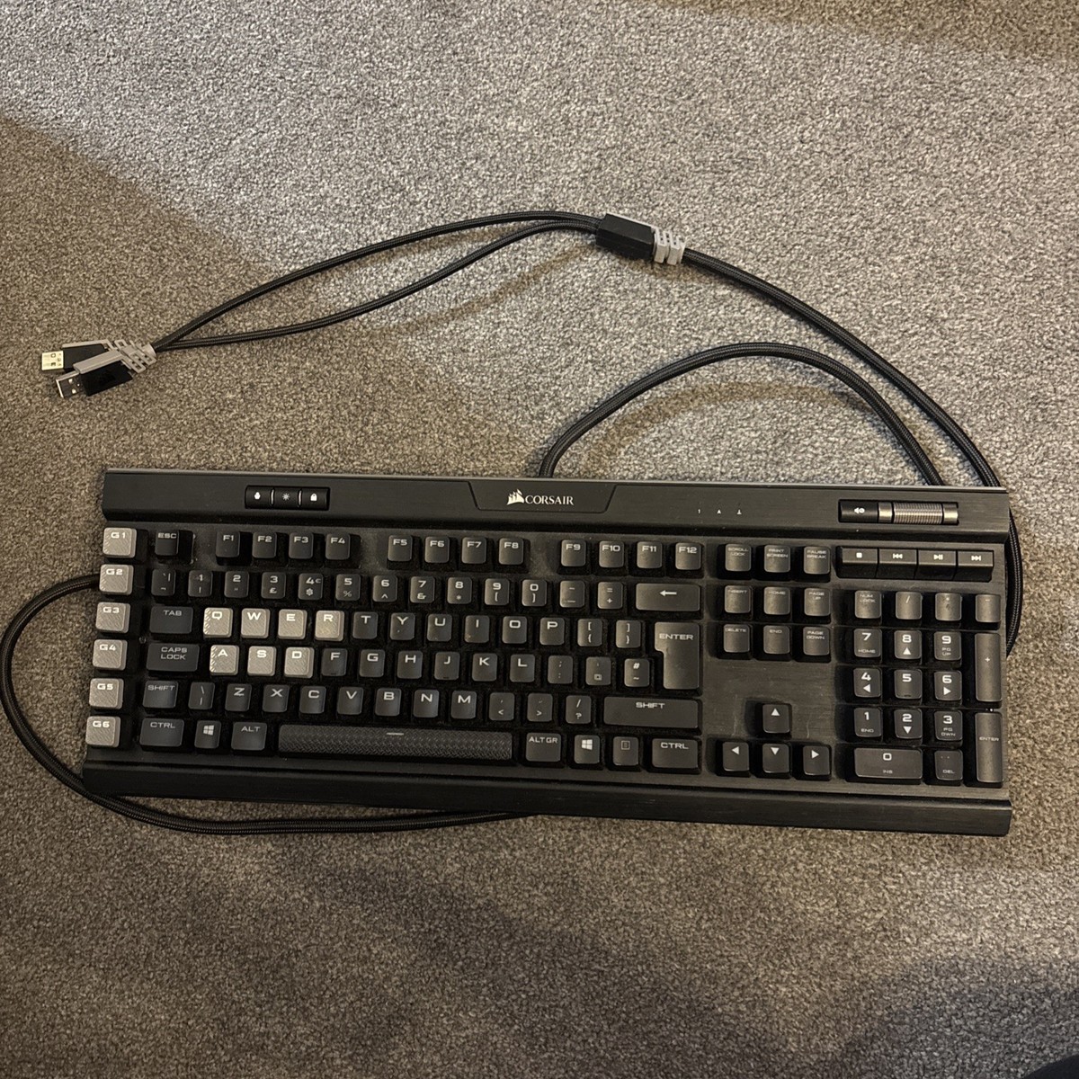 Corsair K95 Rgb Platinum Keyboard Layout CORSAIR K95 PLATINUM RGB