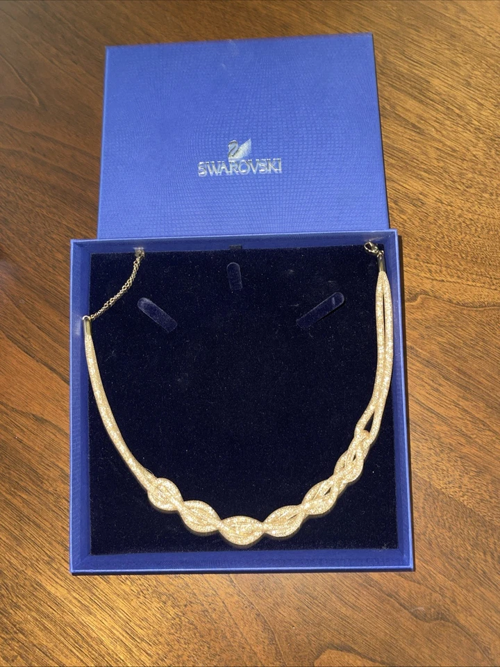 Collar trenzado Swarovski Stardust tono dorado Foto 2 de 4