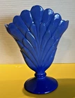 Fenton 2004 Periwinkle Blue Plume Glass Fan Vase Shelley Fenton Signed #1423