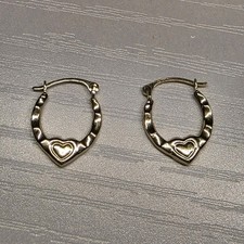 14k Yellow Gold Heart Hoop Earrings Continuous Closure .5 Inch