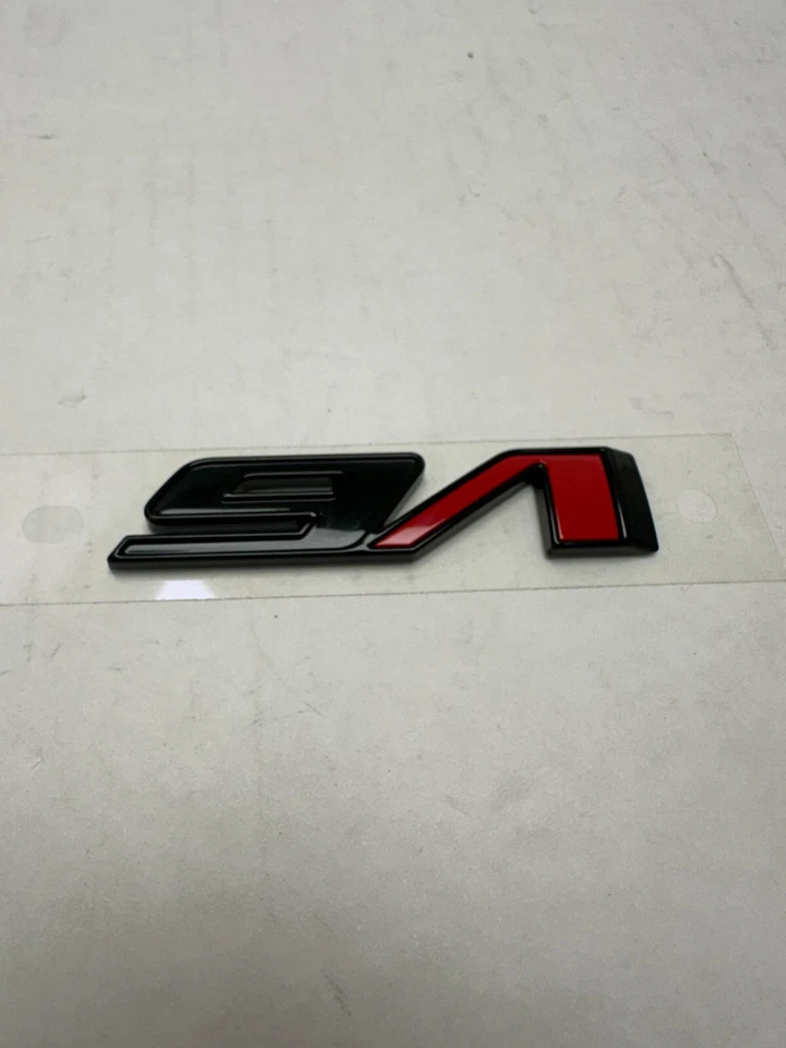 Insignia emblema puerta trasera logotipo Chevrolet Colorado V6 OEM 2021-2022 85594767 Foto 4 de 4