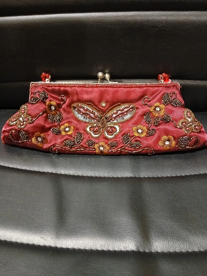 Vintage Vendula London Beaded Butterfly & Flowers Clutch Silk Purse  - Image 4 of 4