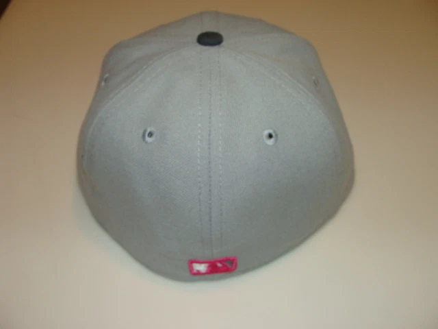 Toronto Blue Jays Custom New Cap Hat 7 1/8 59fifty MLB Baseball Pink Grey  - Image 3 of 4