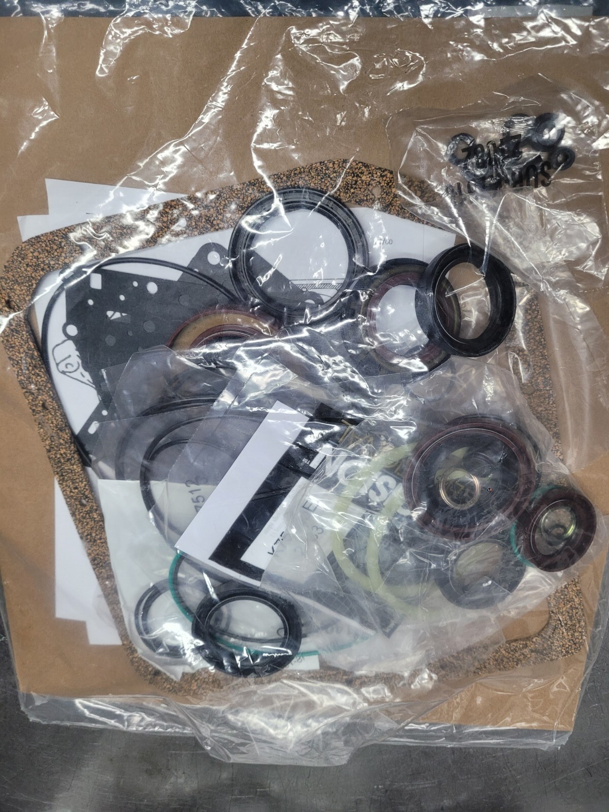 U240E/U241E TRANSMISSION TOYOTA REBUILD Kit & PISTONS 2000 UP 4