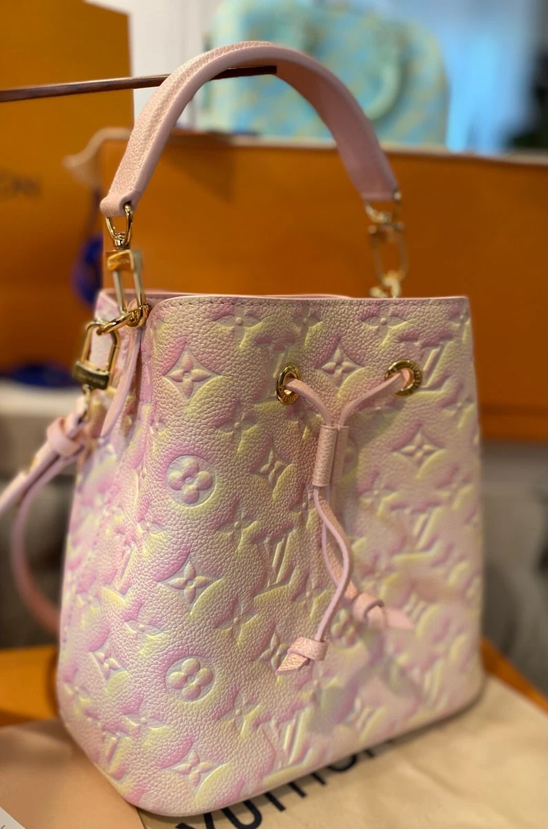 Louis Vuitton Empreinte Monogram Neo Neo Bucket Bag