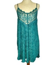 Vintage VTG Dentelle Teal Green Size Small Pleated Babydoll Lace Chest Nightgown